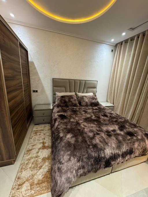 Family-Sized Cosy Apartment Λαράς Εξωτερικό φωτογραφία