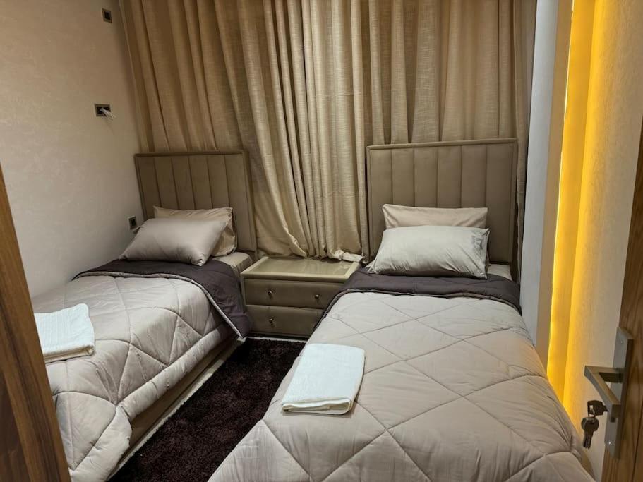 Family-Sized Cosy Apartment Λαράς Εξωτερικό φωτογραφία